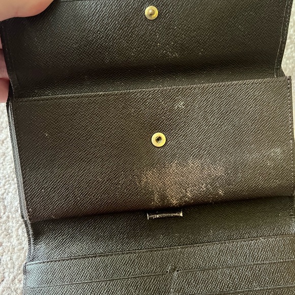 Louis Vuitton Damier Long Wallet, authentic, EUC - Picture 9 of 14